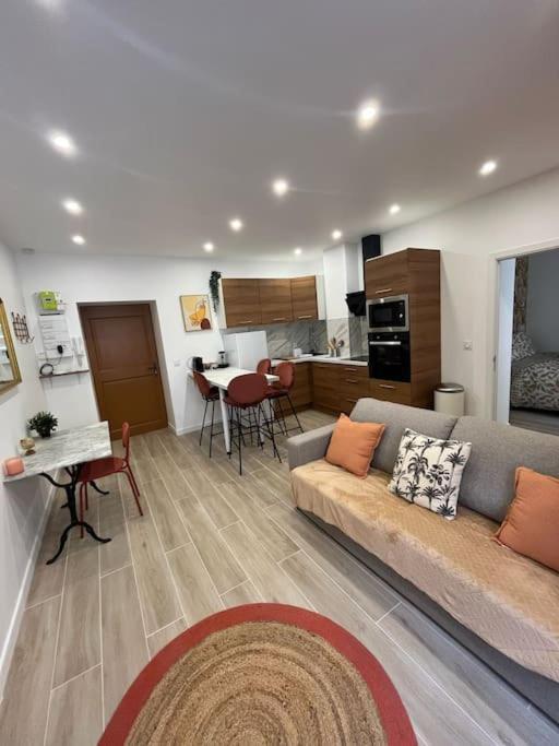 Sublime T2/ Cosy/ Clim/ Parking/Plage Menton Bagian luar foto