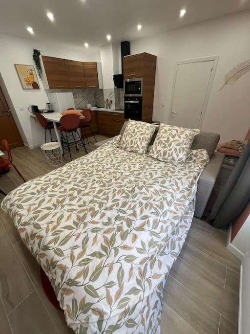 Sublime T2/ Cosy/ Clim/ Parking/Plage Menton Bagian luar foto