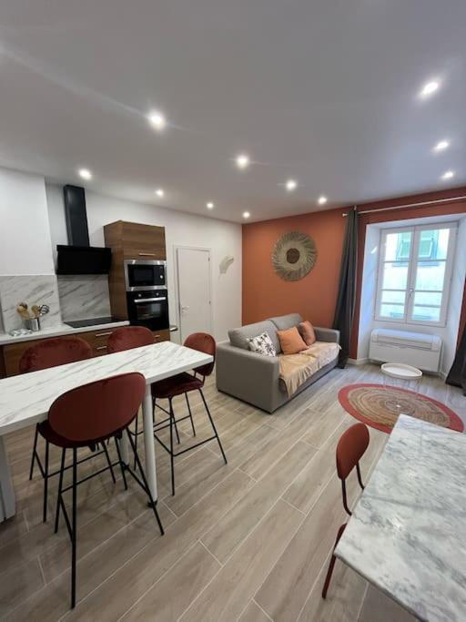 Sublime T2/ Cosy/ Clim/ Parking/Plage Menton Bagian luar foto