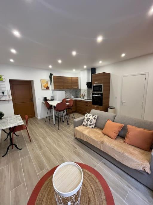 Sublime T2/ Cosy/ Clim/ Parking/Plage Menton Bagian luar foto