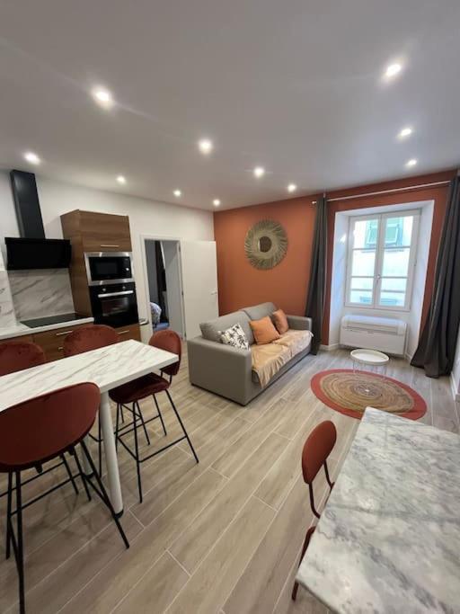 Sublime T2/ Cosy/ Clim/ Parking/Plage Menton Bagian luar foto